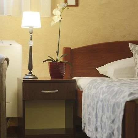 Accommodation Tara Beograd Ngoại thất bức ảnh