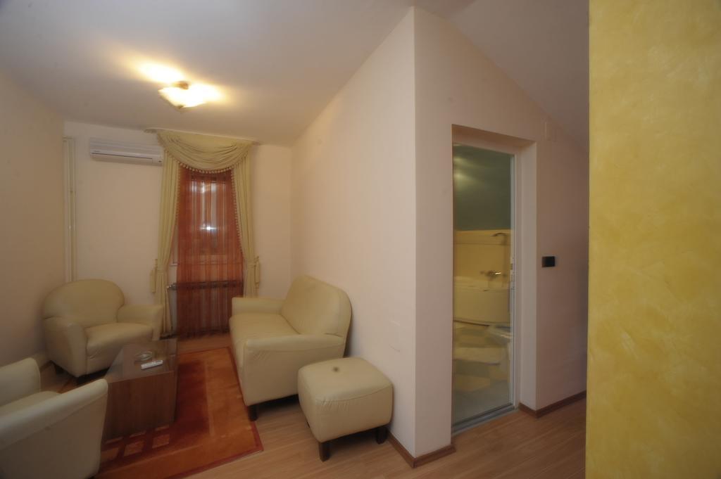 Accommodation Tara Beograd Ngoại thất bức ảnh